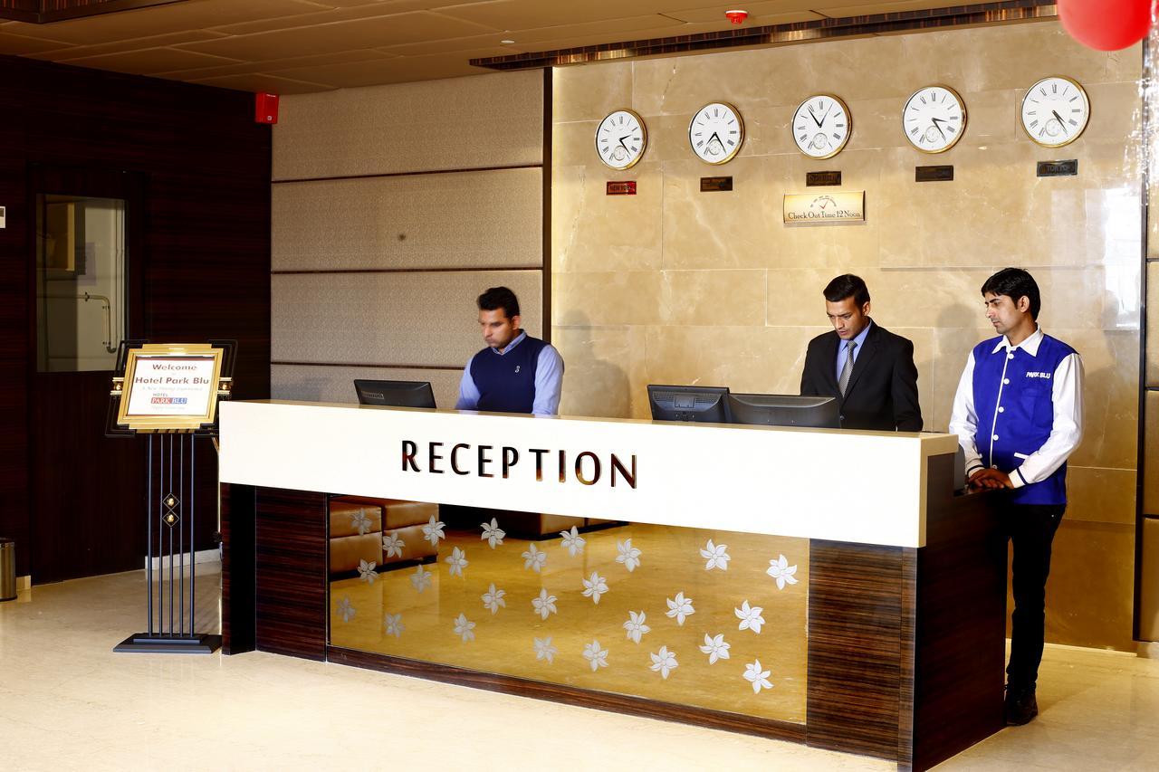 Hotel Sk Park Blu à Sonipat Extérieur photo